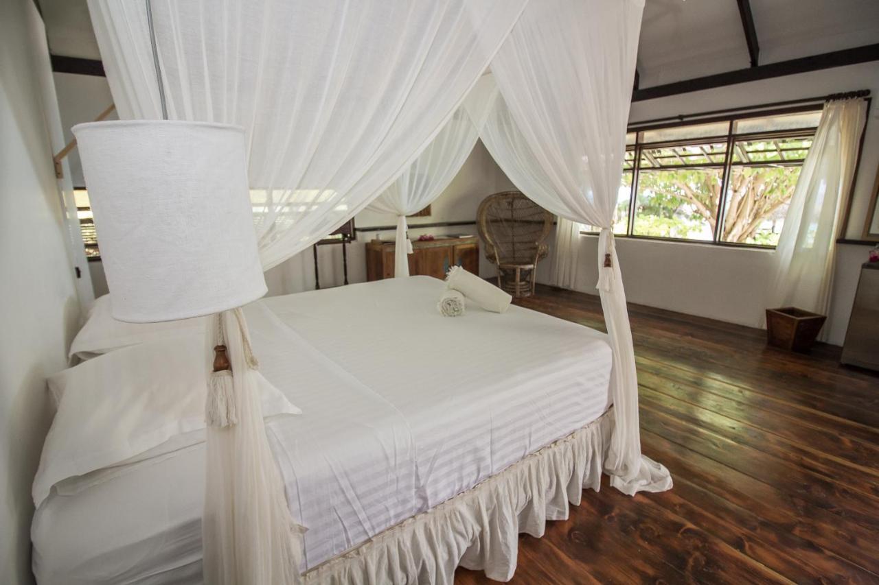 Le Coconut Lodge Avatoru Εξωτερικό φωτογραφία